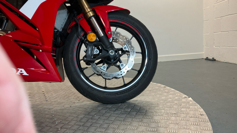 Honda CBR500R (24MY)